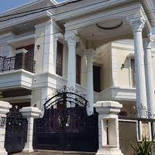 Konsep yang satu ini dapat digunakan untuk beragam tipe rumah, mulai dari yang biasa hingga rumah mewah. Rumah Mewah Klasik Dan Modern