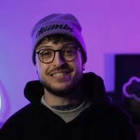 700+ "Bitonti" profiles