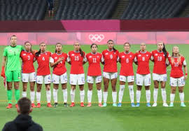 El fútbol femenino de fernández vial es una de las ramas pioneras en la disciplina en la zona sur fundada en 2009 siendo participe de la primera copa chile femenina, su primera participación por. Ontm4u7n4kb5 M
