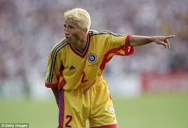 Dan petrescu a spus că vrea să revină în rusia. Dan Petrescu Crystal Palace Manager Target Daily Mail Online