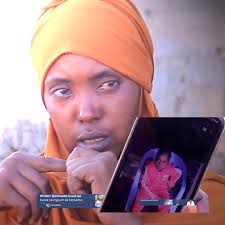 Qiso xanuun badan :- '' Wiilkeeyga waxaa dilay aabihiis afar Maalin kadib  ayaa ogaaday illaa & hadda ma harsado murug ayaa i heysa " Gabdhoow iska  jira raga aad guursaneysaan!., Sii gudbi.