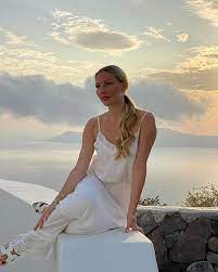 Anna Bey School Of Affluence On Instagram Never Clip Your Wings Annabey Anna Bey Affluent Woman Elegant Fashion