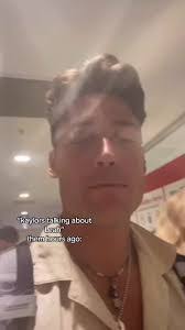 Aaron Chesnut's Instagram, Twitter & Facebook