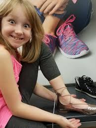 the-popular-girls-arent-always-the-mean-girls-so-dont-judge-them