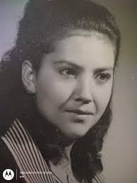 La foto de la abuela en su boda que está en la casa de todas las familias  mexicanas: