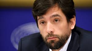 Ciudadanos lleva a Bruselas el veto del Gobierno a 'Vozpópuli' y otros  medios