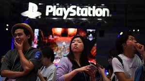 Secondo quanto riportato quindi, anche mediaworld sceglie di seguire le linee guida di sony che ha chiesto ai negozi di vendere la sua console solo online proprio per evitare code. Debutta La Ps5 E Manda In Tilt I Siti Di Mediaworld Unieuro Ed Euronics Hdblog It