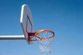 Bordeaux is 13 km from the property. Salles Clubs Et Terrains De Basket Saint Medard En Jalles