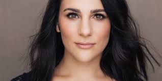 Meet the Stars of Stage Door: Gianna Yanelli Reveals Her Love of Patti  LuPone, Barbra Streisand and Taylor Swift!