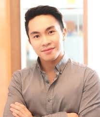 John Calderon's Instagram, Twitter & Facebook