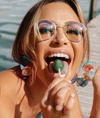 Jacqueline Prieto's Instagram, Twitter & Facebook