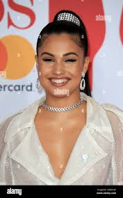 London, UK. Swedish singer Mabel arrives for designer Richard Quinn's show 