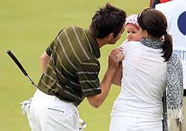 Oosthuizen faced a birdie putt on his penultimate hole. The Amazing Louis Oosthuizen Of South Africa Wins British Open Another Excuse To Blow The Vuvuzelas E Forwards Com