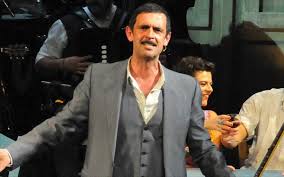 Όπως αποκάλυψε, το τραγικό περιστατικό σημειώθηκε τη μέρα που ο ίδιος πέρασε στο. Lewnidas Kakoyrhs Eytyxws H Alh8eia Einai Katadikasmenh Na Lampei Stoys Aiwnes Clickatlife