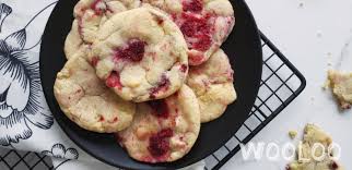 Biscuits Aux Framboises Et Chocolat Blanc Wooloo Recipe In 2020 Desserts Food Biscuits