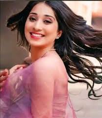 Yousuf Amiin Abdi updated his profile picture.