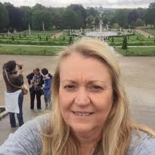 Debbie Morton (@DebsMorton)