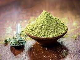 الحناء للشعر الفوائد والأضرار وافضل الوصفات مجلتك