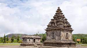 Sejarah penjajahan di negara kita bermula dengan kedatangan penjajah portugis ke melaka pada tahun 1509 sebelum melaka jatuh ke tangan portugis ekoran lokasi strategiknya sebagai salah satu pelabuhan dunia. Sumber Sejarah Kerajaan Kalingga Letak Pendiri Masa Kejayaan Tirto Id