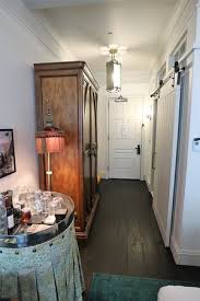 Superior King Recessed Entryway 300 Square Feet 28 Square Meters High Ceilings Picture Of The Beekman A Thompson Hotel New York City Tripadvisor The square foot is mainly used in the united states but is also used to some extent in countries such as.