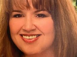 Amber Claflin's Instagram, Twitter & Facebook