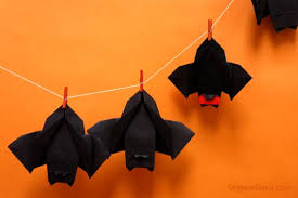 So many things can be made by simply folding paper squares. Make This Delightful Paper Bat For Halloween
