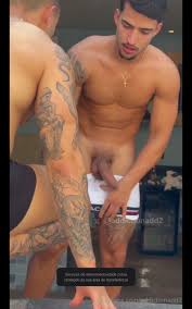 TESÃO: Raphael Grey (addictionadd2) e Ryan Silveira trocando mamadas e  batendo punheta juntos!