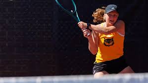 Indiana Football Faces Former Hoosier Dexter Williams at Memorial Stadium