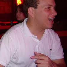 eliot turner (@eliotturner)