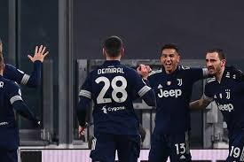 Juventus gagal mempertahankan gelar juara piala super italia setelah takluk dari lazio di riyadh. Juventus Vs Napoli Lupakan Inter Danilo Alihkan Fokus Ke Piala Super Italia