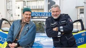 Staffel mit 16 folgen startet am 27. Grossstadtrevier Neue Rollen Grossstadtrevier Ard Das Erste