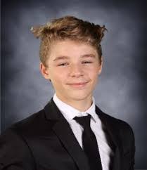 Derek Santini's Instagram, Twitter & Facebook