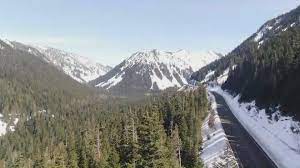 One person was killed in the avalanche west of cle elum while two had minor injuries and another person. 5 Avalanches In 4 Days What Rescuers Want You To Know Before Going To The Backcountry This Spring King5 Com