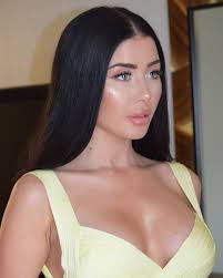 💋👸Hairstyling & Ultra glammy Babe makeup by Jackie with @the911stylist  for the stunning Model @gemmaleefarrell with @glorygirlsofficial Thank you  for having us for your event in #Orlando #glory67 . . . . .