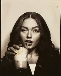 Eliza Jane (@_eliza.jane) • Instagram photos and videos