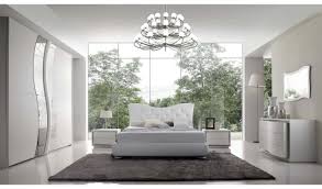 Indicativamente una composizione tipo, formata da letto, comodini, comò e armadio costa in media euro 1.500,00. Camera Da Letto Atlante Amahome