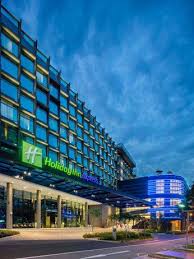 Rsp Design A Hotel With An Expressive Facade