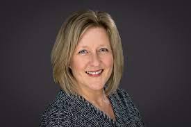 Fran Hyde's Instagram, Twitter & Facebook