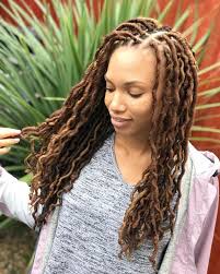 16.long crochet burgundy curly hair. 22 Crochet Braids Styles Amazing To Copy In 2021