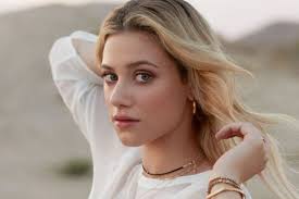  Riverdale S Lili Reinhart Wouldn T Be Caught Dead In Betty S Cardigans Racked