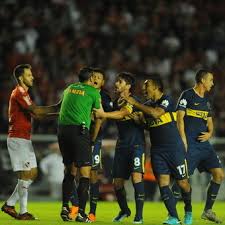 Castrilli entered politics and is director the argentine ministry of internal affairs' program of security at football events (prosef). Javier Castrilli La Jugada De La Polemica En El Clasico Y El Costo Real Del Var