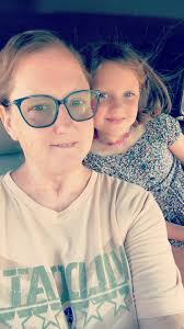 So… I posted a little while ago and thought that I ought to try again.  Looking to connect with a like minded person…intelligent, fit, and ready to  explore the arts and live