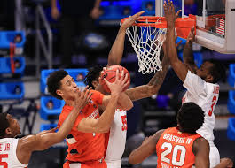 Syracuse's basketball program is one of the most prestigious in the nation, and it has remained a powerhouse in college basketball. Gf5cxdvjlaunsm