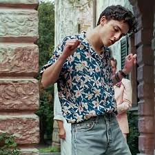 Baju yang pas untuk pria berbadan lebar. 9 Trik Fashion Untuk Pria Kurus Agar Stylish Dan Percaya Diri Updated 2020 Bukareview