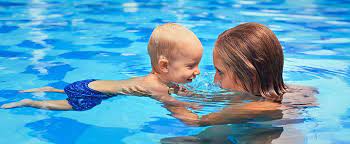 Babyschwimmen ab wann und wie aktiviere ich den reflex. Babyschwimmen Ab Wann Was Ist Zu Beachten