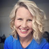 Kristy Hammett's Instagram, Twitter & Facebook