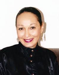 Minnie : Rain or shine..I still need to patrol! Mummy!😊