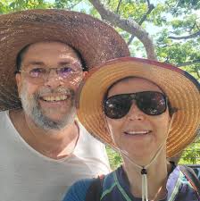 How to fix a clogged toilet in Wynmoor?