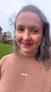 Theresa Lear Levine (@theresalearlevine)