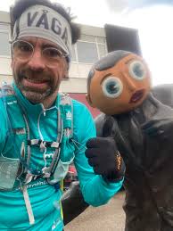 Friends of The Frank Sidebottom Statue